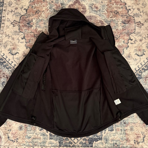 Free Soldier SHARKSKIN Men’s Warm Waterproof Softshell Tactical Hiking Jacket - Picture 3 of 4